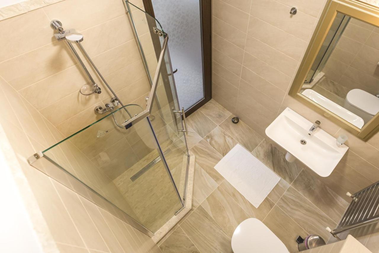 Brize Guesthouse Tuzla Exterior photo